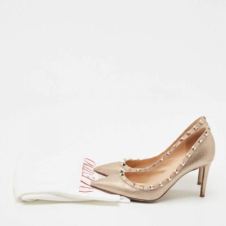 Pre Owned Valentino Metallic Gold Leather Rockstud Pointed Toe Pumps Size 38
