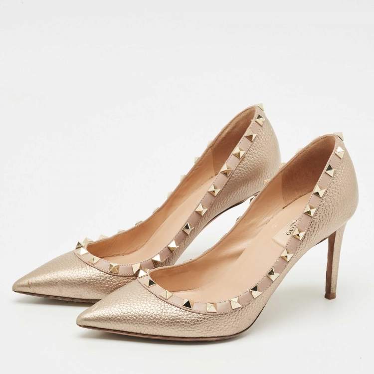 Pre Owned Valentino Metallic Gold Leather Rockstud Pointed Toe Pumps Size 38