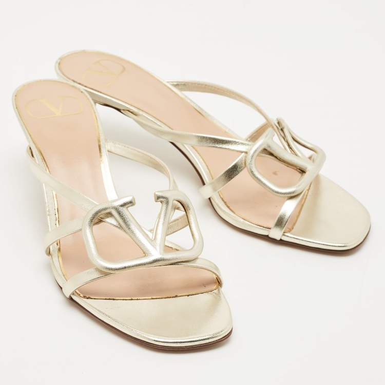 Pre Owned Valentino Metallic Leather VLogo Signature Slide Sandals Size 36