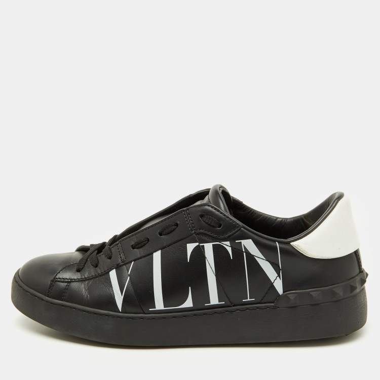 Pre Owned Valentino Black/White Leather VLTN Open Rockstud Low Top Sneakers Size 39