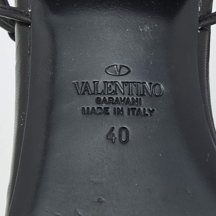 Pre Owned Valentino Black Leather VLogo Thong Sandals Size 40