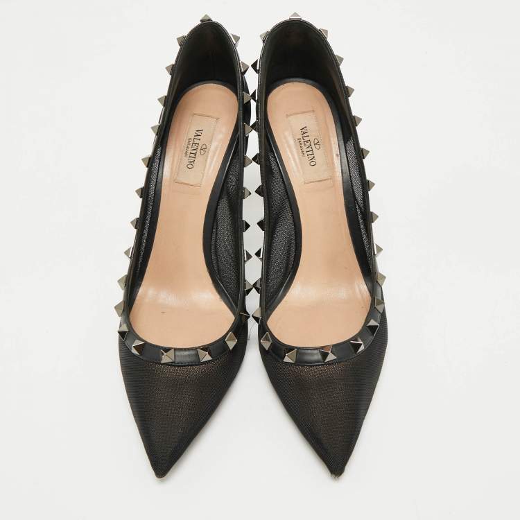 Pre Owned Valentino Black Leather and Mesh Rockstud Pointed Toe Pumps Size 40.5