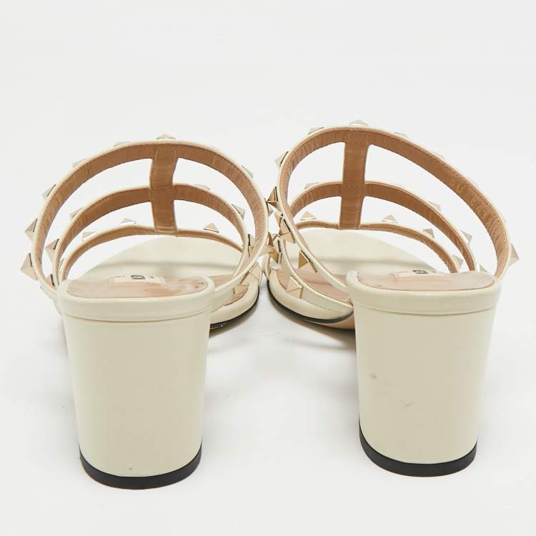 Pre Owned Valentino Ivory White Leather Rockstud Slide Sandals Size 39