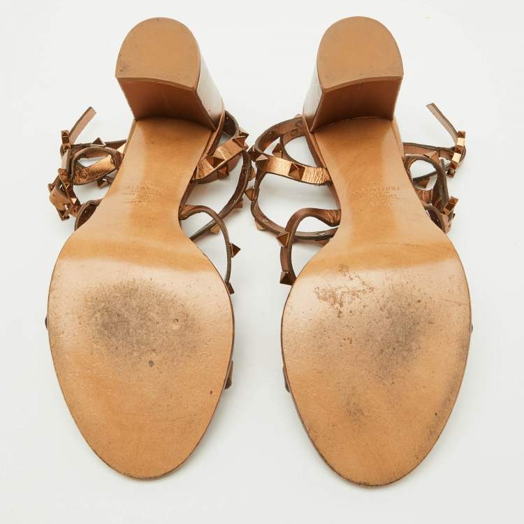 Pre Owned Valentino Bronze Leather Rockstud Cage Ankle Strap Sandals Size 38.5