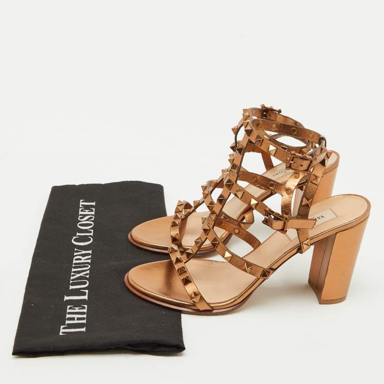 Pre Owned Valentino Bronze Leather Rockstud Cage Ankle Strap Sandals Size 38.5