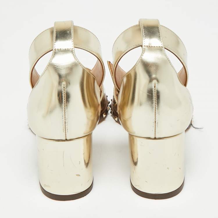 Pre Owned Valentino Gold Leather Soul Rockstud Ankle Strap Block Heel Sandals Size 35.5