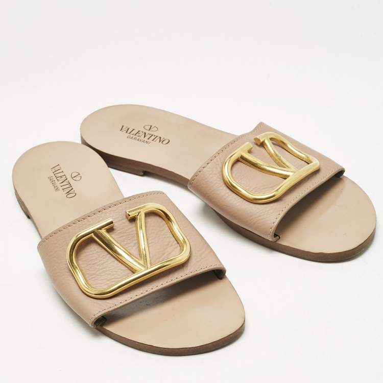Pre Owned Valentino Beige Leather Vlogo Signature Flat Slide Sandals Size 37