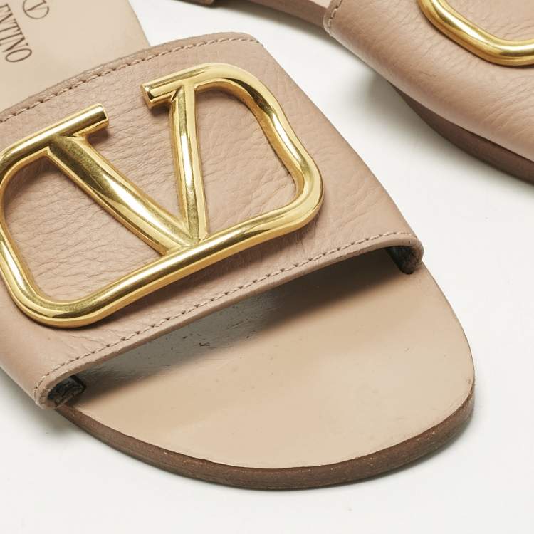 Pre Owned Valentino Beige Leather Vlogo Signature Flat Slide Sandals Size 37