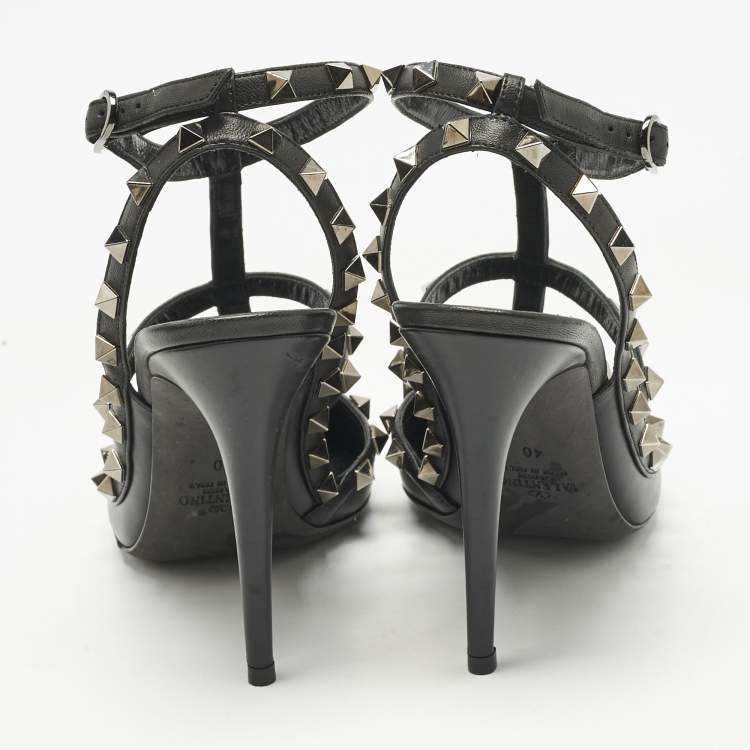 Pre Owned Valentino Black  Leather Rockstud Caged Pumps Size 40