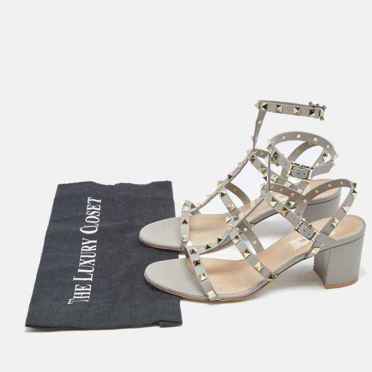 Pre Owned Valentino Grey Leather Rockstud Ankle Strap Sandals Size 39.5