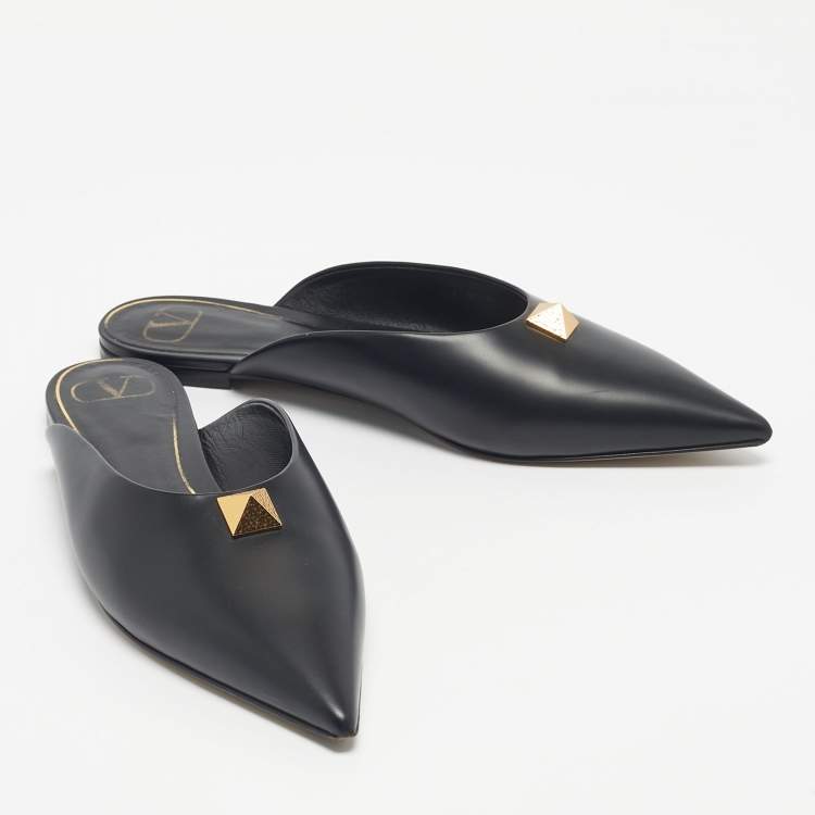 Pre Owned Valentino Black Leather One Stud Flat Mules Size 41