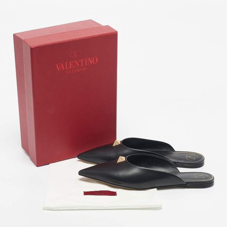 Pre Owned Valentino Black Leather One Stud Flat Mules Size 41