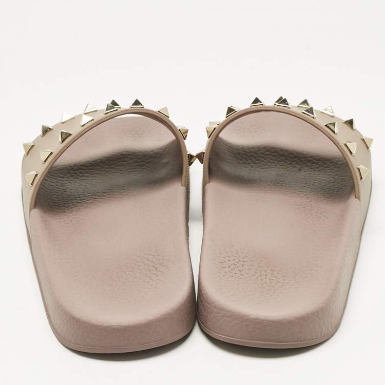 Pre Owned Valentino Dusty Pink Rubber Rockstud Slides Size 38