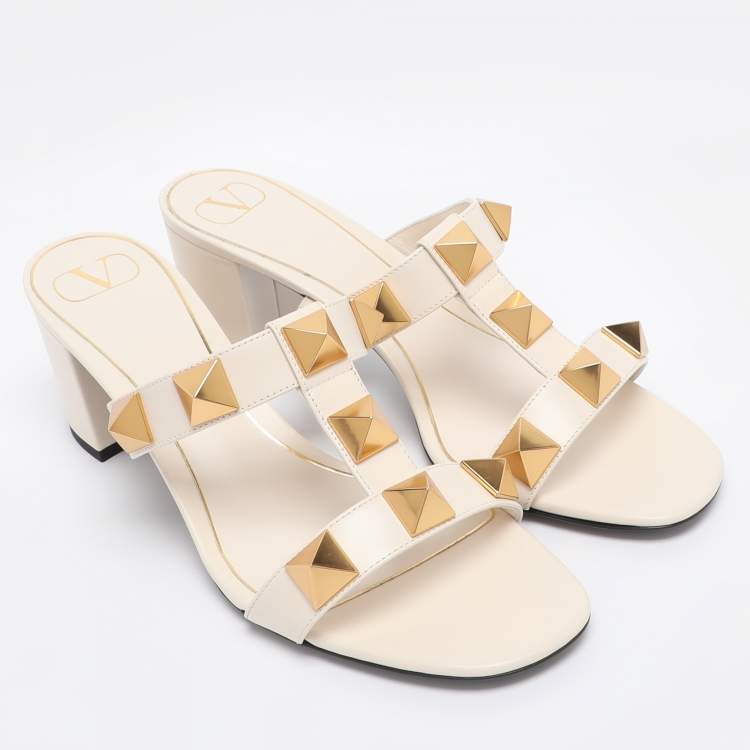 Pre Owned Valentino Cream Leather Roman Stud Block Heel Slides Sandals Size 41