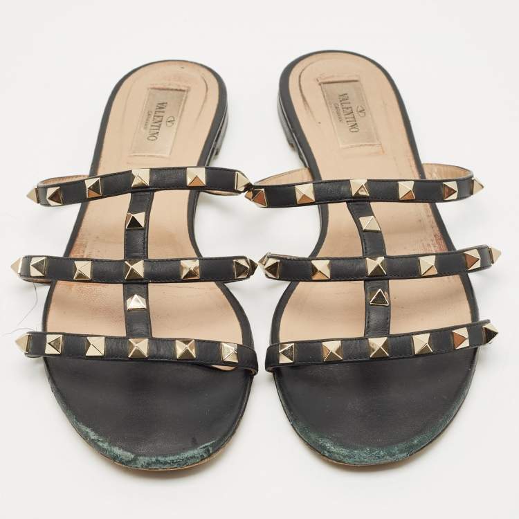 Pre Owned Valentino Black Leather Rockstud Flat Slide Size 40