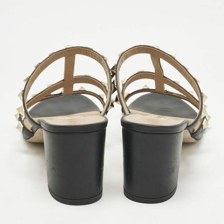 Pre Owned Valentino Black Leather Rockstud Slide Sandals Size 40