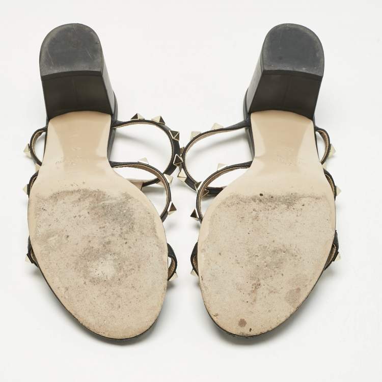 Pre Owned Valentino Black Leather Rockstud Slide Sandals Size 40