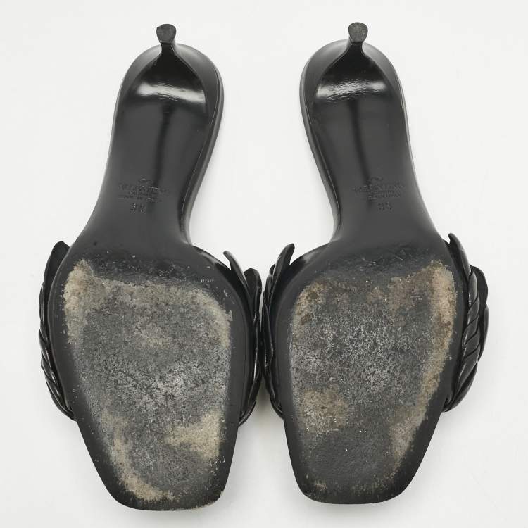 Pre Owned Valentino Black Leather Rose Atelier 03 Slide Sandals Size 38