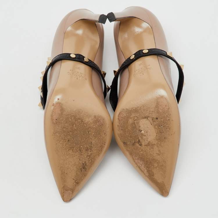 Pre Owned Valentino Beige/Black Leather Rockstud Ankle Wrap Pointed Toe Pumps Size 38