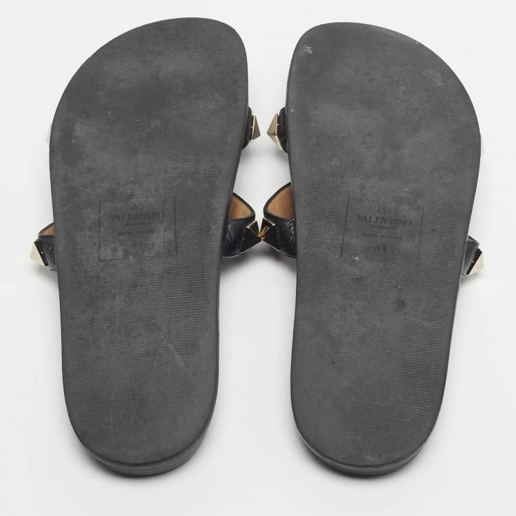 Pre Owned Valentino Black Leather Rockstud Flat Slide Size 41