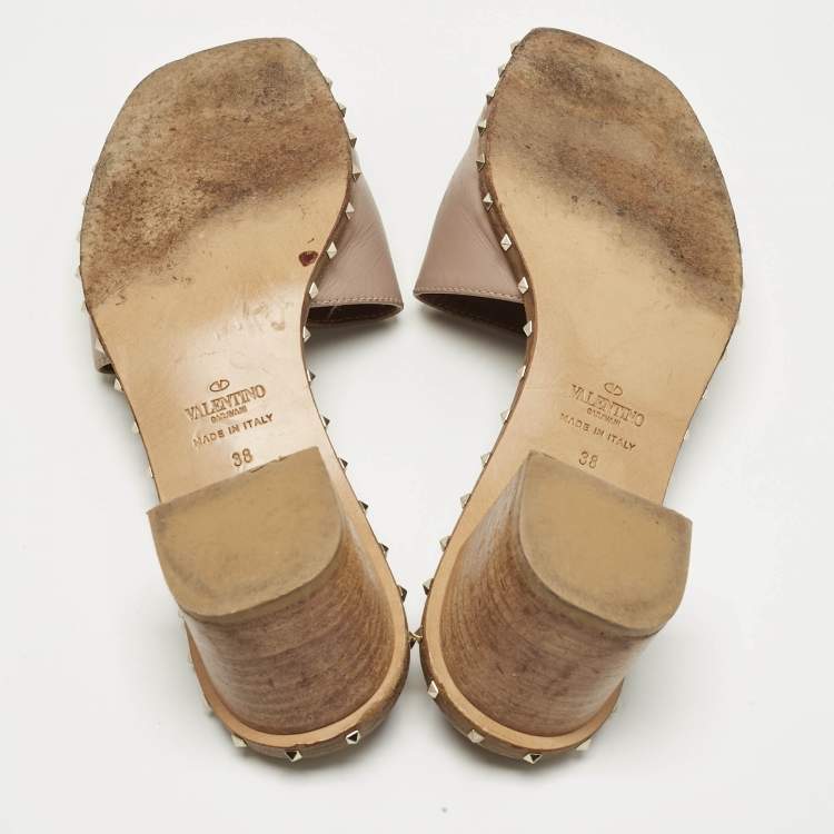 Pre Owned Valentino Beige Leather Rockstud Slide Sandals Size 37.5