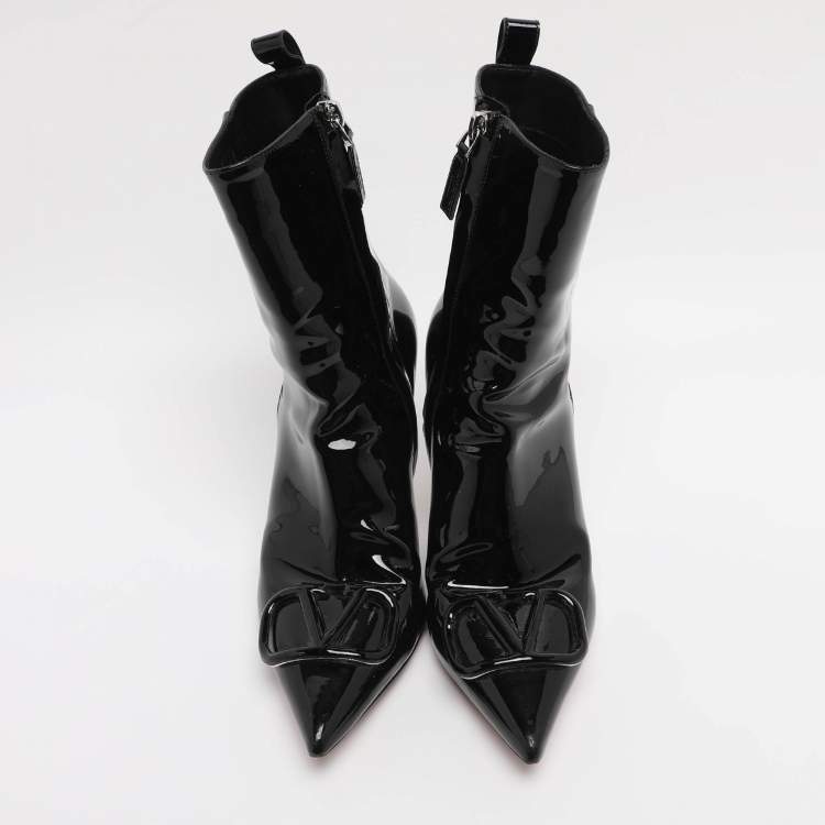 Pre Owned Valentino Beige Patent Leather VLogo Ankle Length Boots Size 38