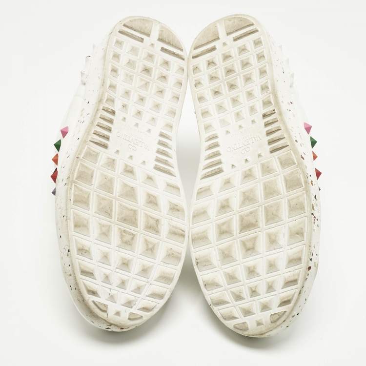 Pre Owned Valentino White Faux Leather Rockstud Open for a Change Sneakers Size 41.5