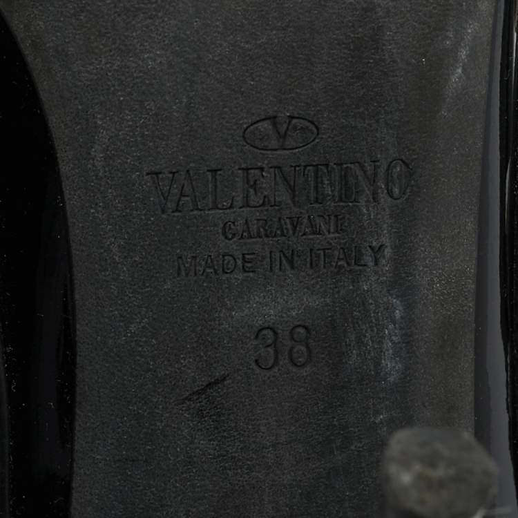Pre Owned Valentino Black Leather and Patent Leather Rockstud Pumps Size 38