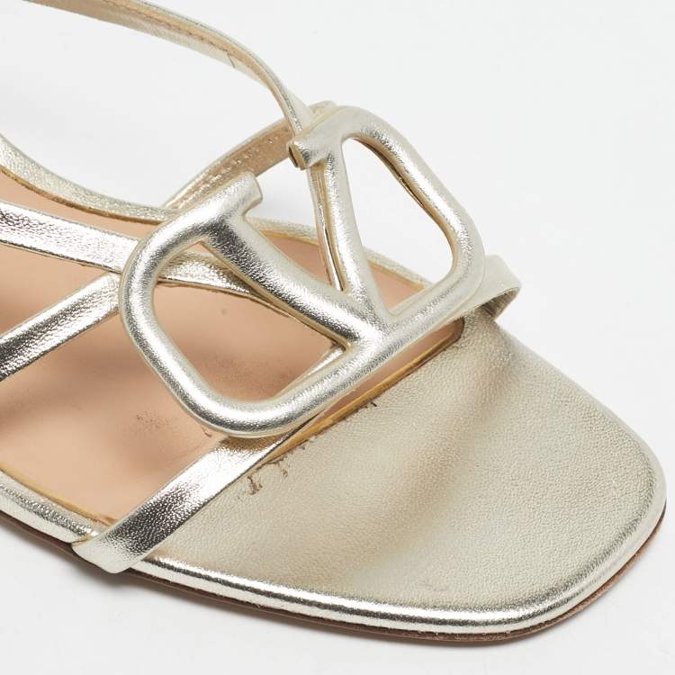 Pre Owned Valentino Metallic Leather VLogo Signature Slide Sandals Size 40.5