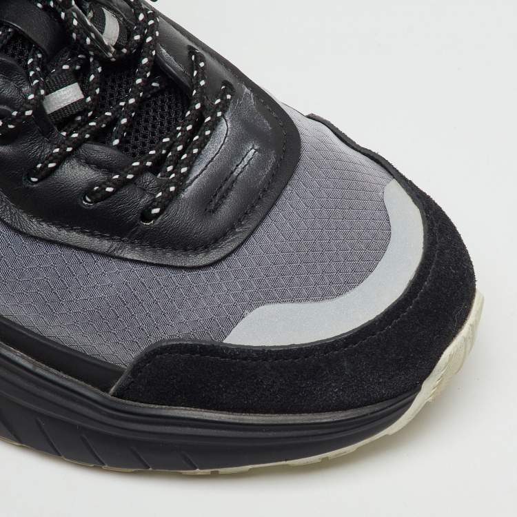 Pre Owned Valentino Black/Grey Mesh and Suede Escape VLogo Sneakers Size 38