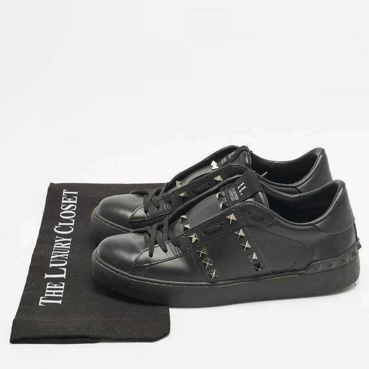 Pre Owned Valentino Black Leather Rockstud Untitled Low Top Sneakers Size 39