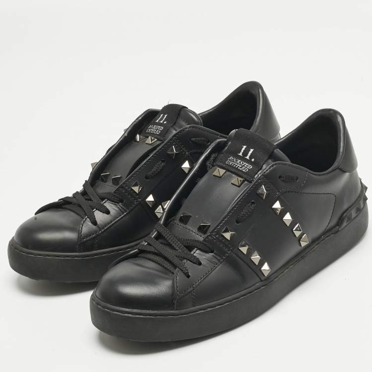 Pre Owned Valentino Black Leather Rockstud Untitled Low Top Sneakers Size 39