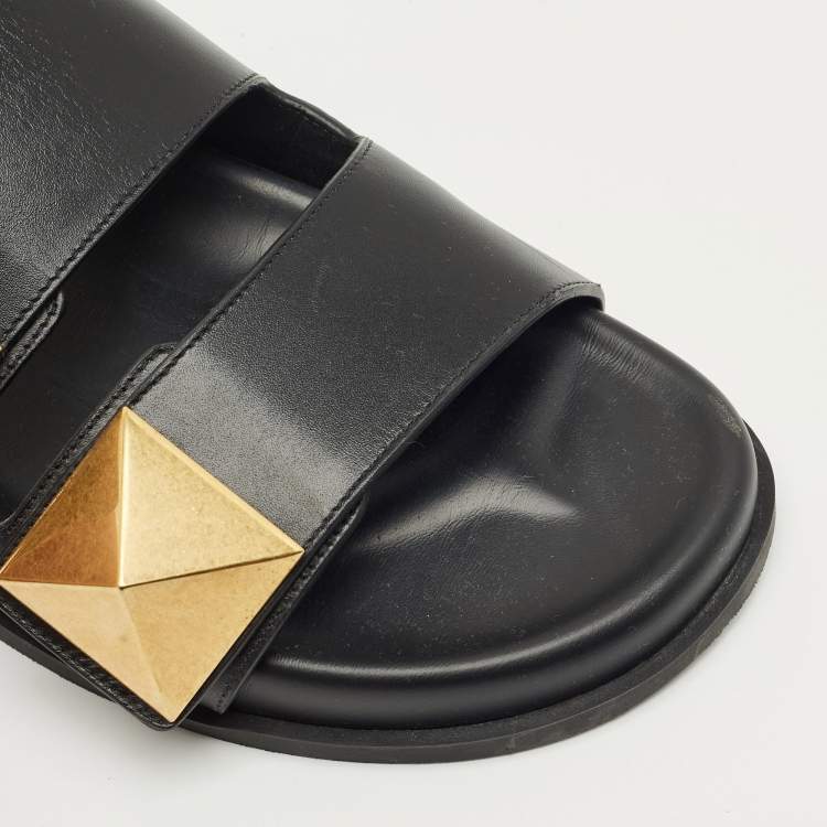 Pre Owned Valentino Black Leather One Stud Flat Sandals Size 40.5