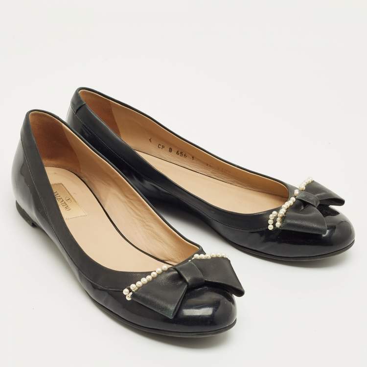 Pre Owned Valentino Black Leather Bow  Ballet Flats Size 38.5