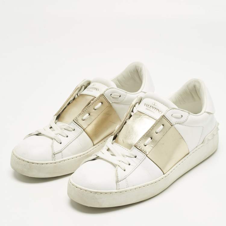 Pre Owned Valentino White/Gold Leather Rockstud Low Top Sneakers Size 38