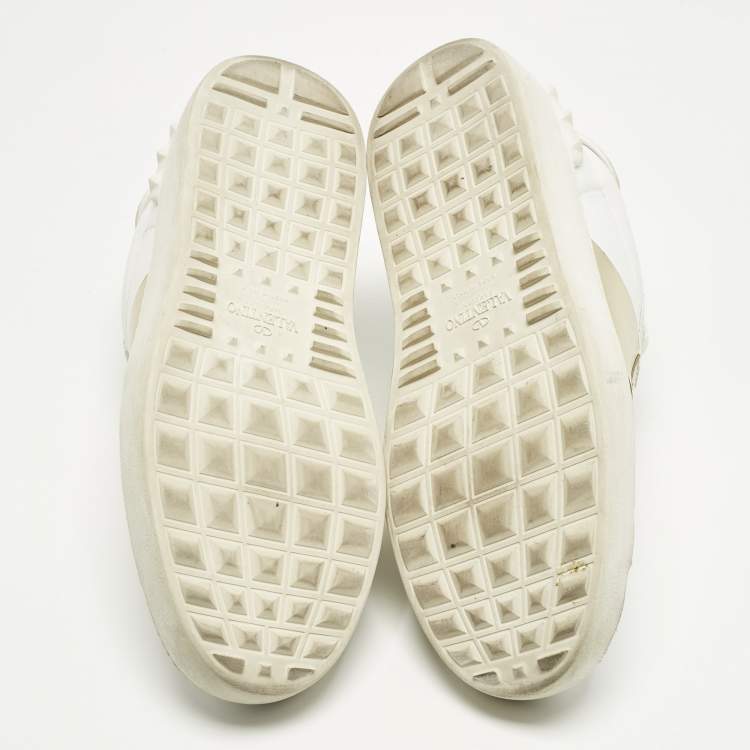Pre Owned Valentino White/Gold Leather Rockstud Low Top Sneakers Size 38
