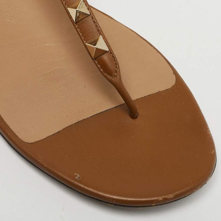 Pre Owned Valentino Brown Leather Rockstud Ankle Strap Thong Sandals Size 36.5
