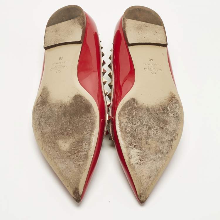 Pre Owned Valentino Red Patent Leather Rockstud Pointed Toe Ballet Flats Size 40