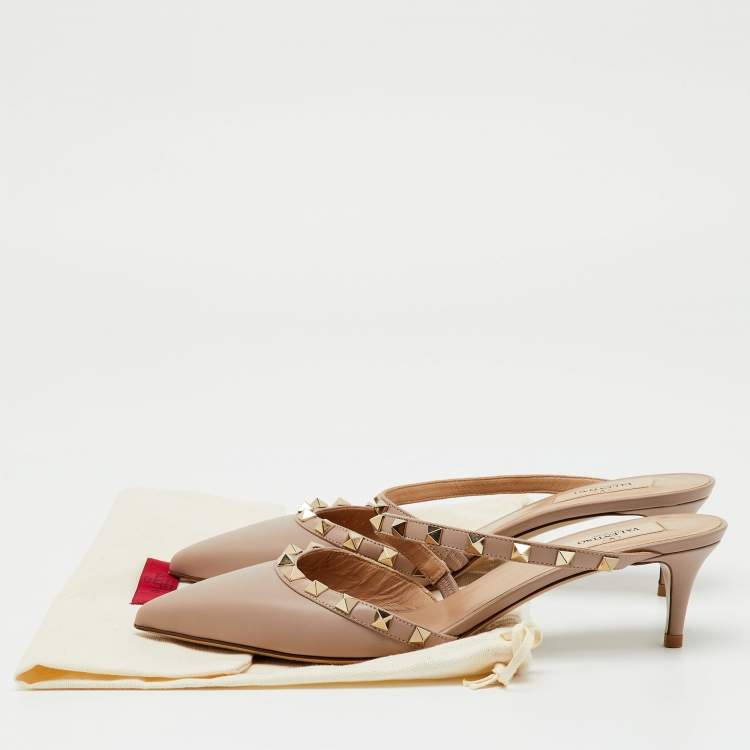 Pre Owned Valentino Beige Leather Rockstud Heel Mules Size 39.5