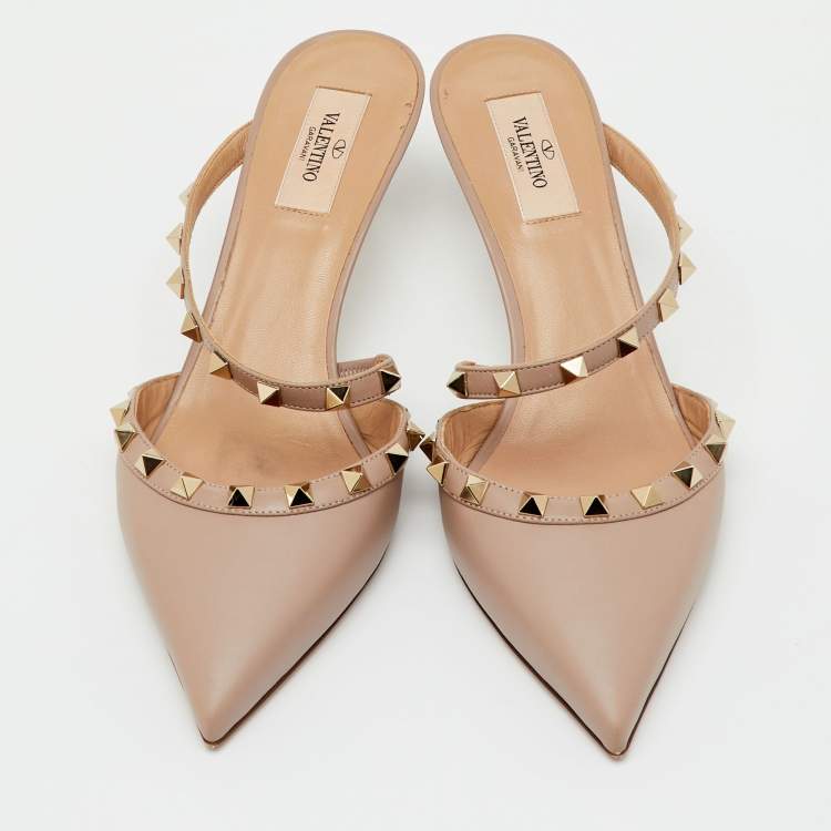Pre Owned Valentino Beige Leather Rockstud Heel Mules Size 39.5