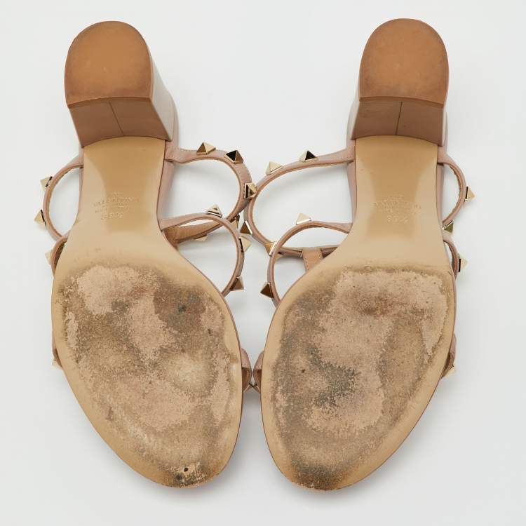 Pre Owned Valentino Beige Leather Rockstud Block Heel Slide Sandals Size 39.5