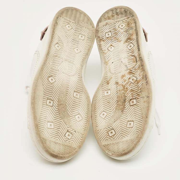 Pre Owned Valentino White/Beige Leather Backnet Rockstud Low Top Sneakers Size 39.5