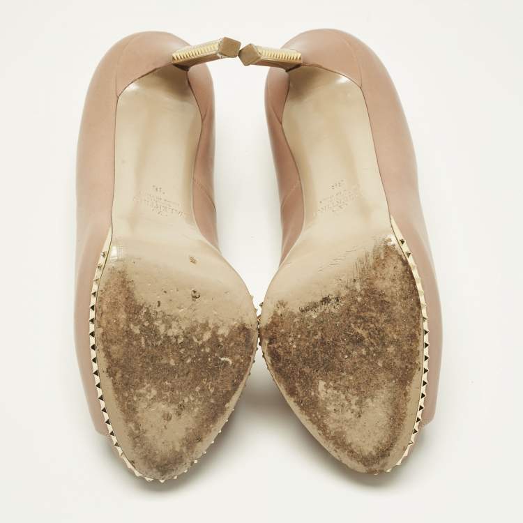 Pre Owned Valentino Beige Leather Rockstud Peep Toe Pumps Size 36