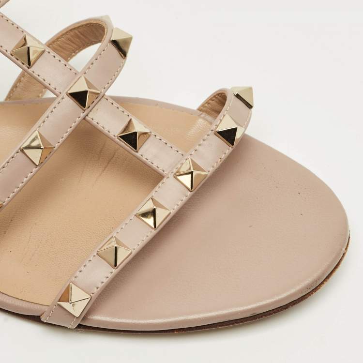 Pre Owned Valentino Beige Leather Rockstud Flat Slide Sandals Size 39
