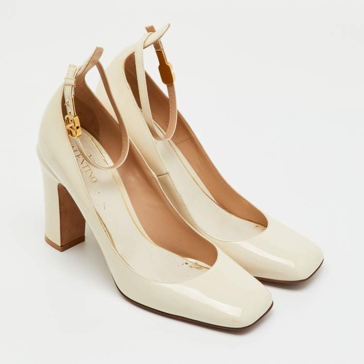 Pre Owned Valentino Cream Patent Leather Tango Ankle Strap Pumps Size 40