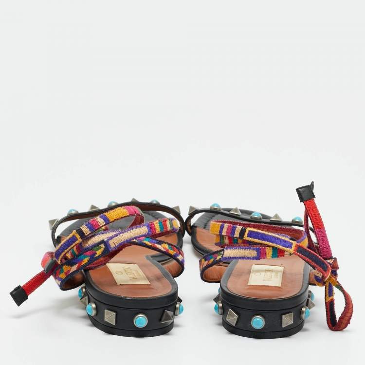 Pre Owned Valentino Black Leather Rolling Rockstud Ankle Wrap Flat Sandals Size 38.5