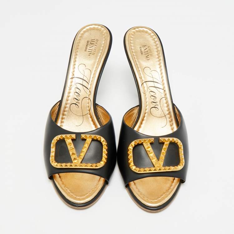 Pre Owned Valentino VLogo Size 41 Black Leather Slide Sandals