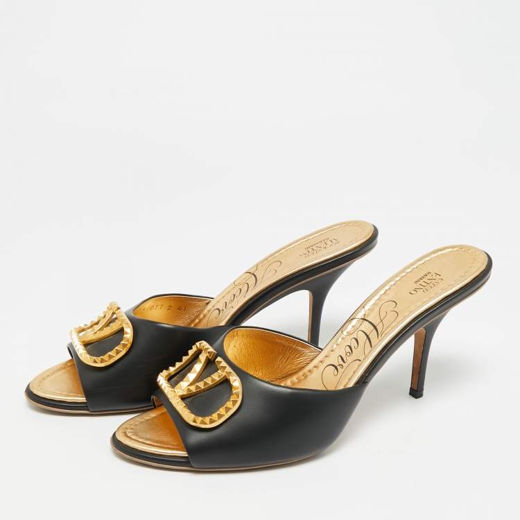 Pre Owned Valentino VLogo Size 41 Black Leather Slide Sandals