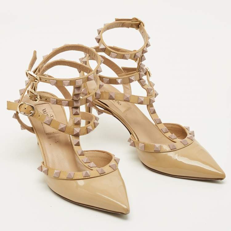 Pre Owned Valentino Rockstud Size 36 Beige Patent Leather Pumps