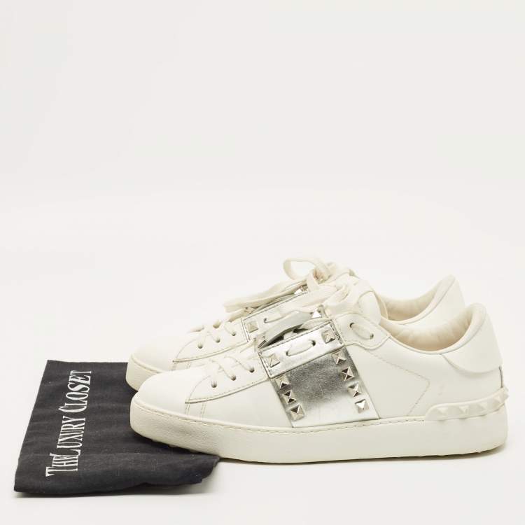 Pre Owned Valentino Rockstud Size 39 White/Silver Leather Low Top Sneakers
